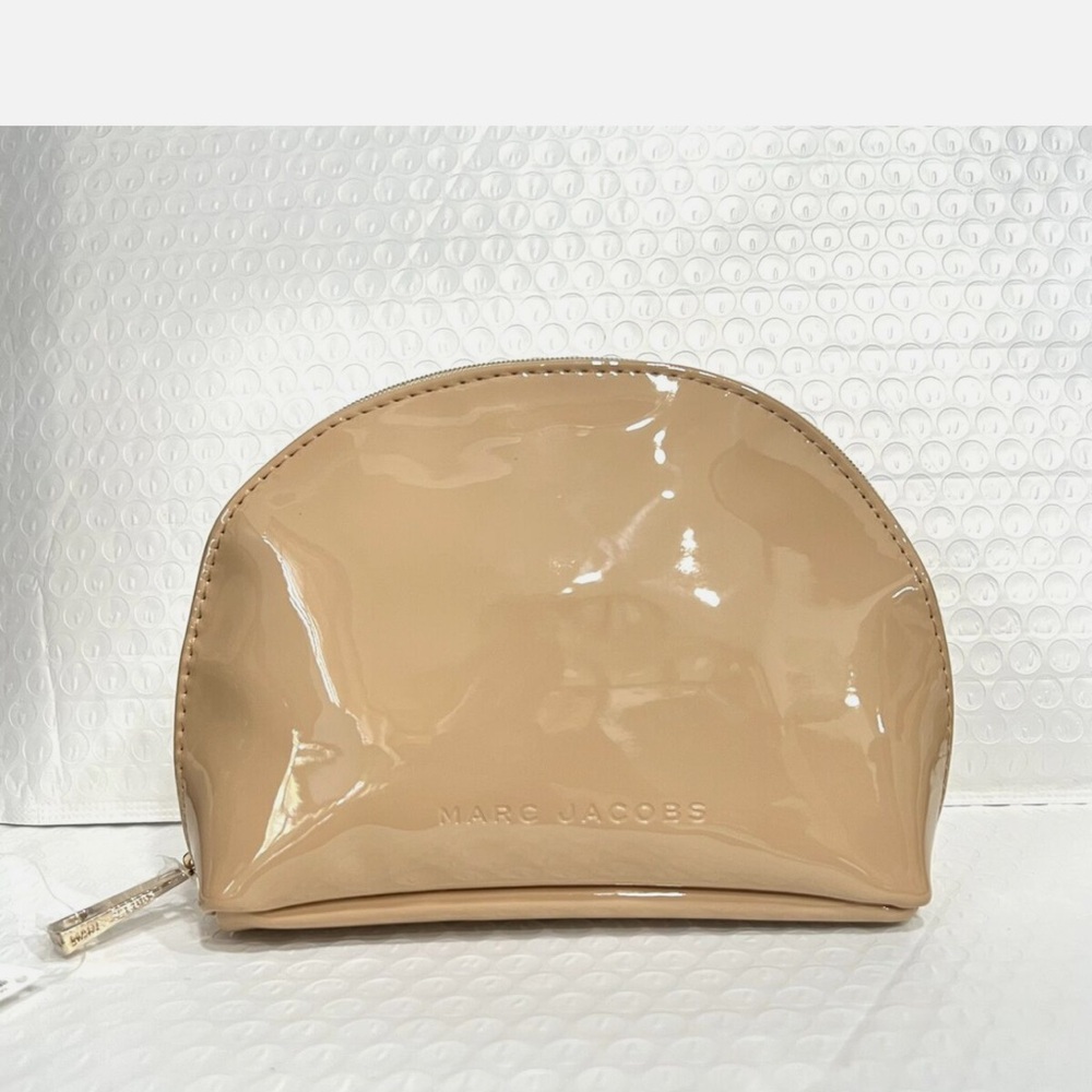 Luxurious Marc Jacobs Tan Women's Bag or Makeup Bag NWT